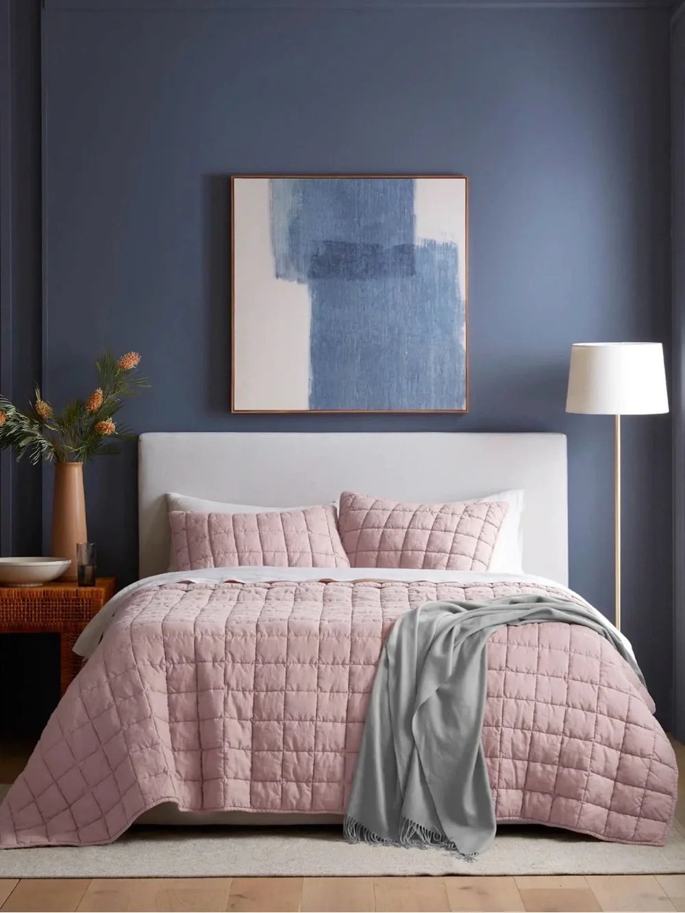 Quince European Linen Box Quilt in Dusty Mauve  King/Cal King 901
